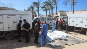 انتشال جثامين 3 شهداء شرق خان يونس 